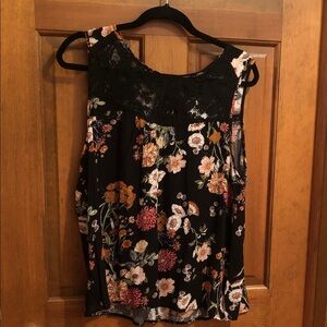 Women's Black Floral Lace Yoke Sleeveless Top